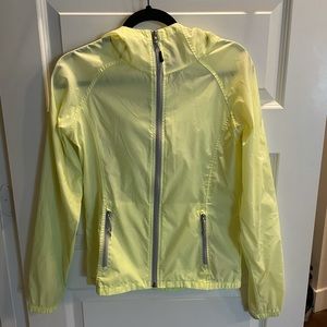 NorthFace rain jacket/workout jacket XS w hood.